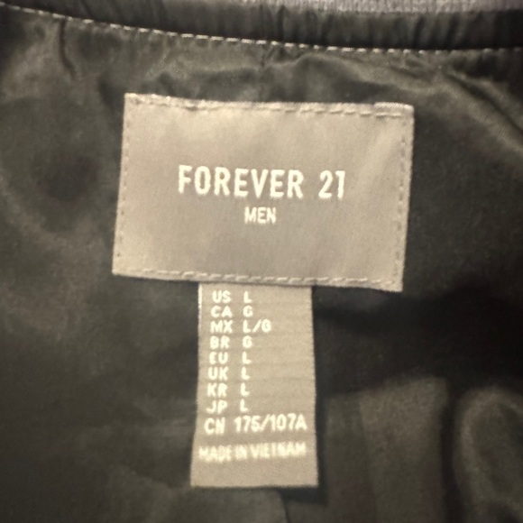 Men’s Silver Forever 21 Bomber Jacket - Picture 3 of 5